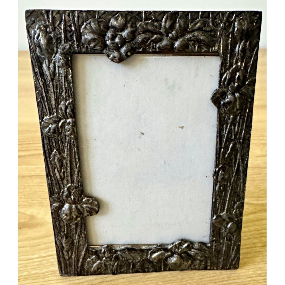 Ornate Floral Silver Tone Metal 3x5 Photo Frame Rectangle Easel Freestanding
